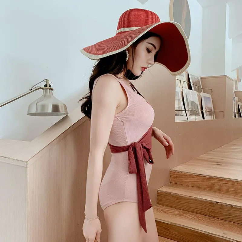 Stitching Contrast Color Beach Swimsuit